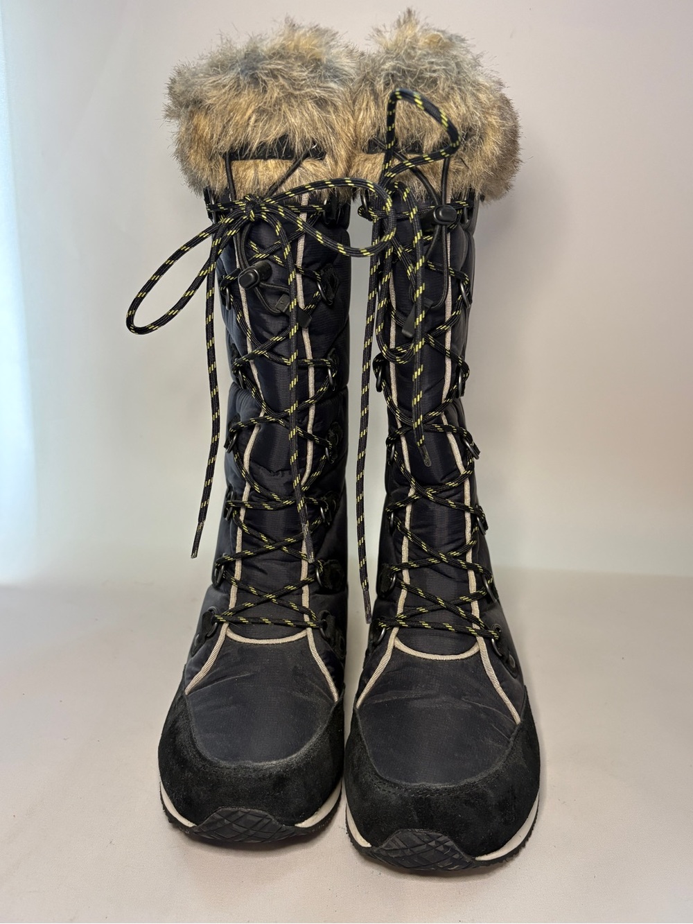 L.L. Bean Carrabassett Women’s Snow Boots Size 8 Black Fur Trim Waterproof NEW - Picture 2 of 9